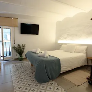 https://old-side-girona.topcostabravahotels.com